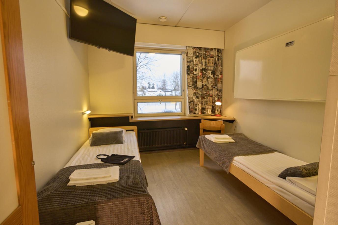 Hotel Tikkurila Vantaa Bagian luar foto