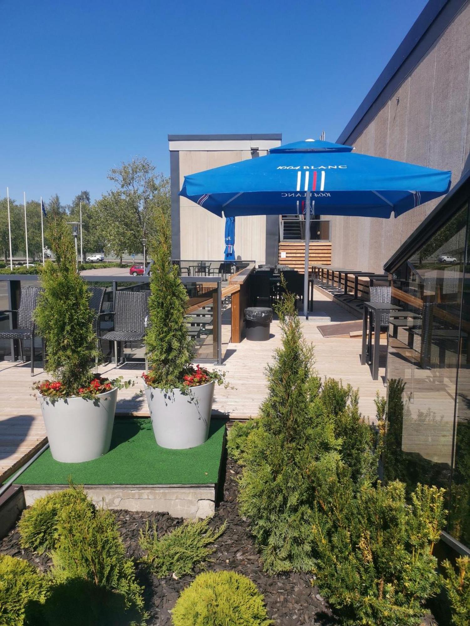 Hotel Tikkurila Vantaa Bagian luar foto